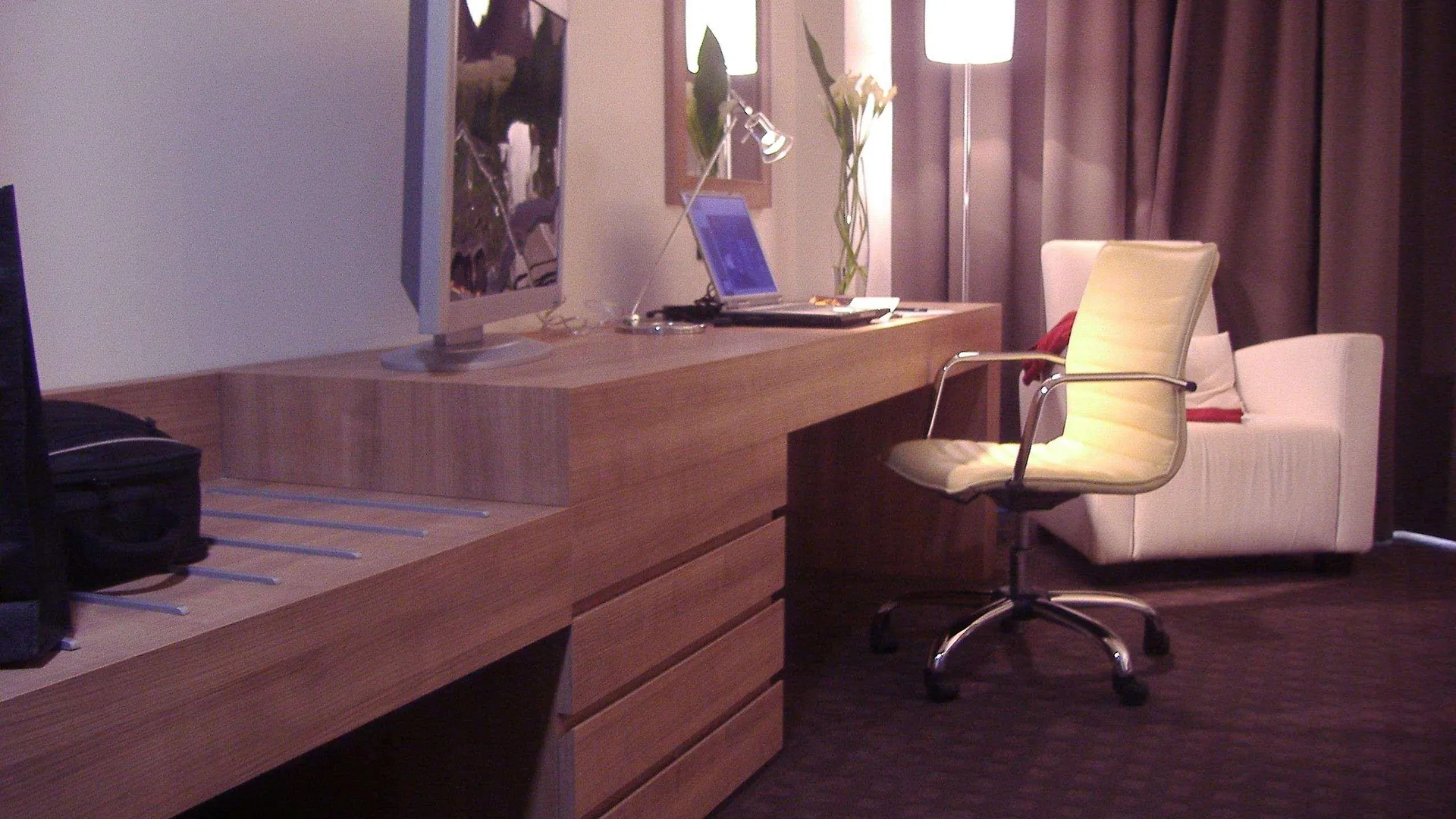 Doubletree By Hilton Milan Hotel