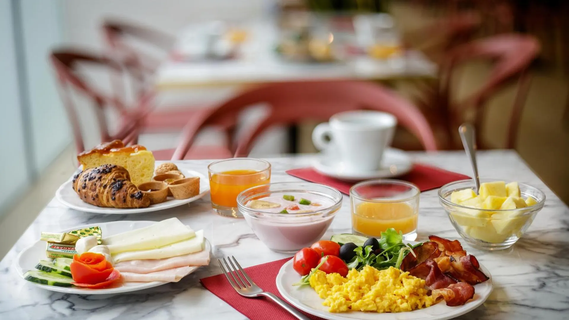 Doubletree By Hilton Milan Hotel