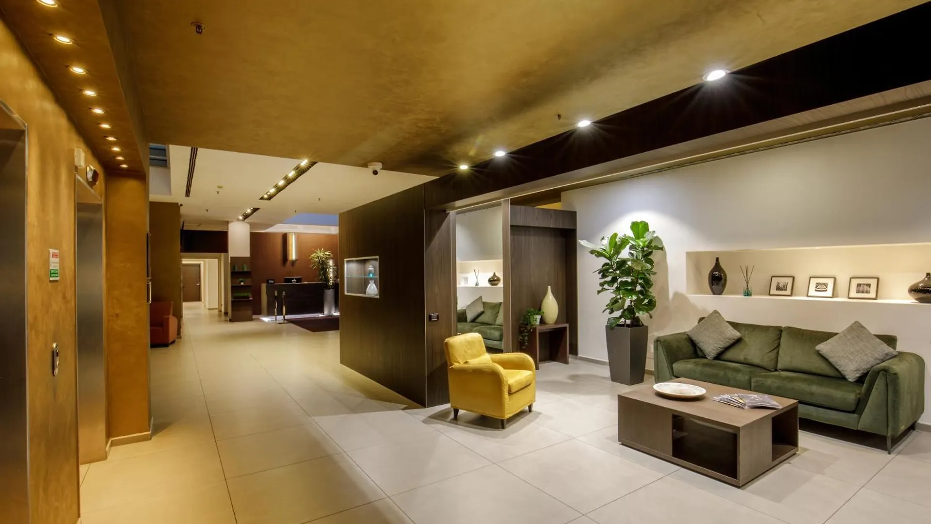 Doubletree By Hilton Milan Hotel