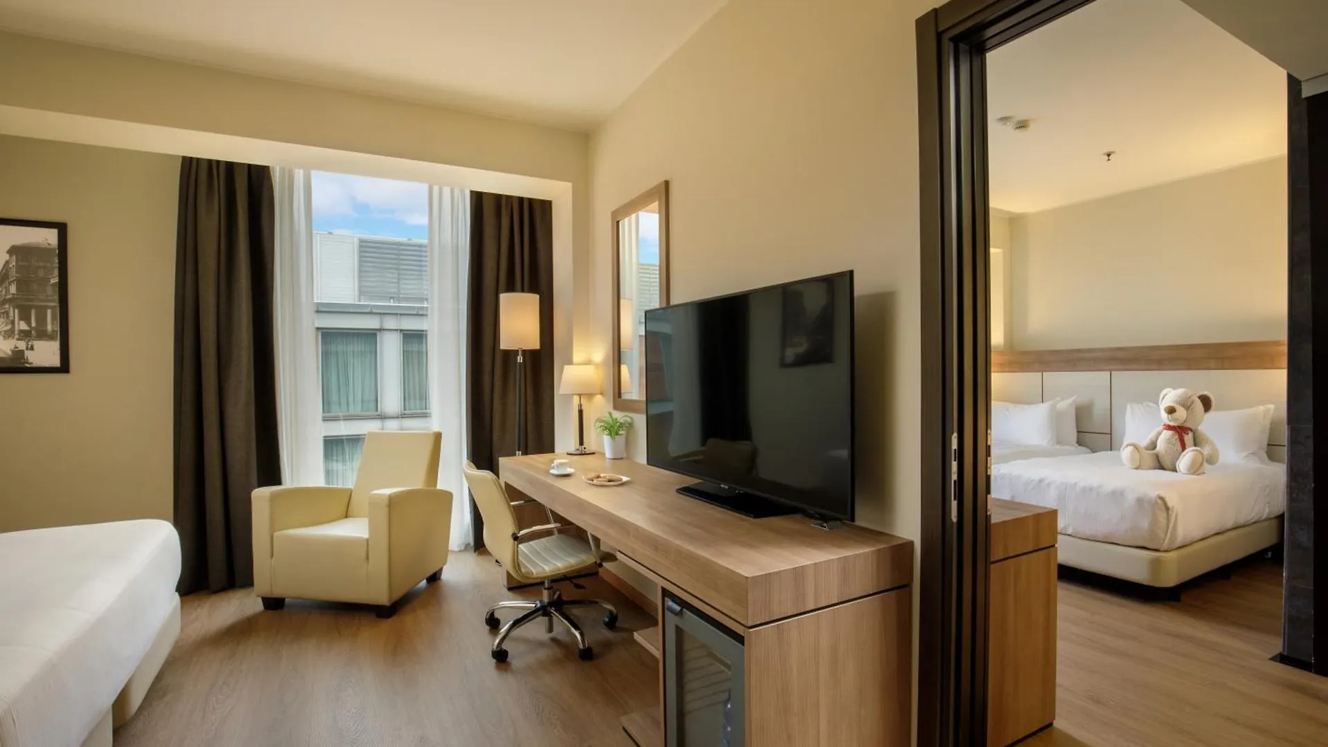 Doubletree By Hilton Milan Hotel
