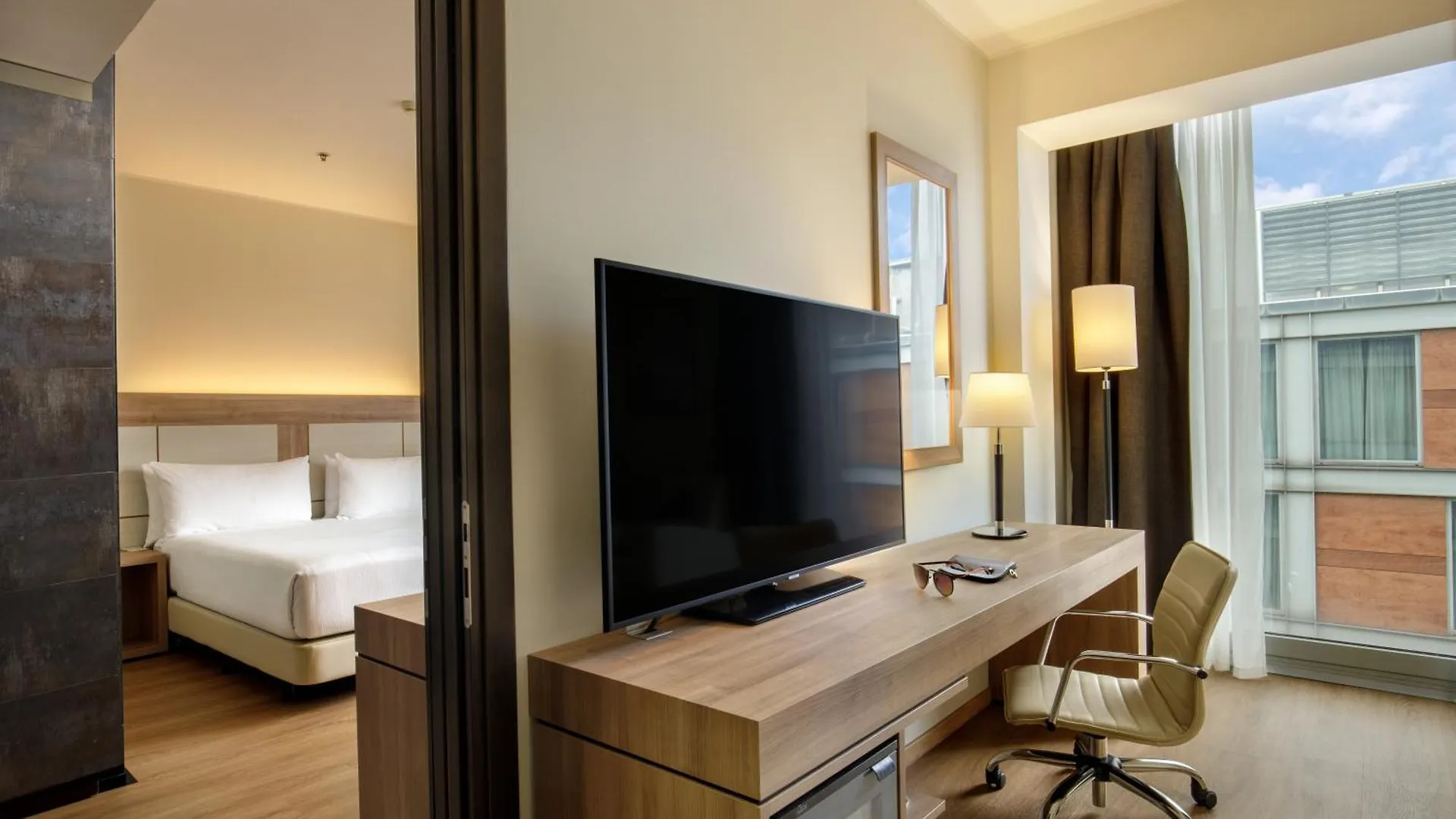 Doubletree By Hilton Milan Hotel