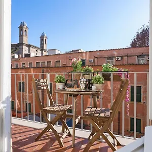  Appartement Townhouse By The Spanish Steps Italië