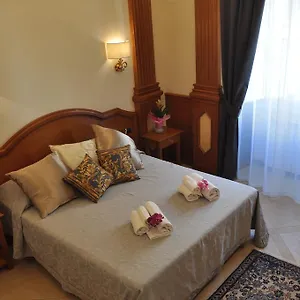  Appartement Imperial Crown Italië