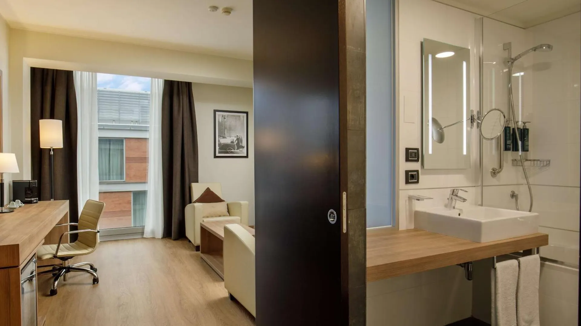 ****  Doubletree By Hilton Milan Otel İtalya