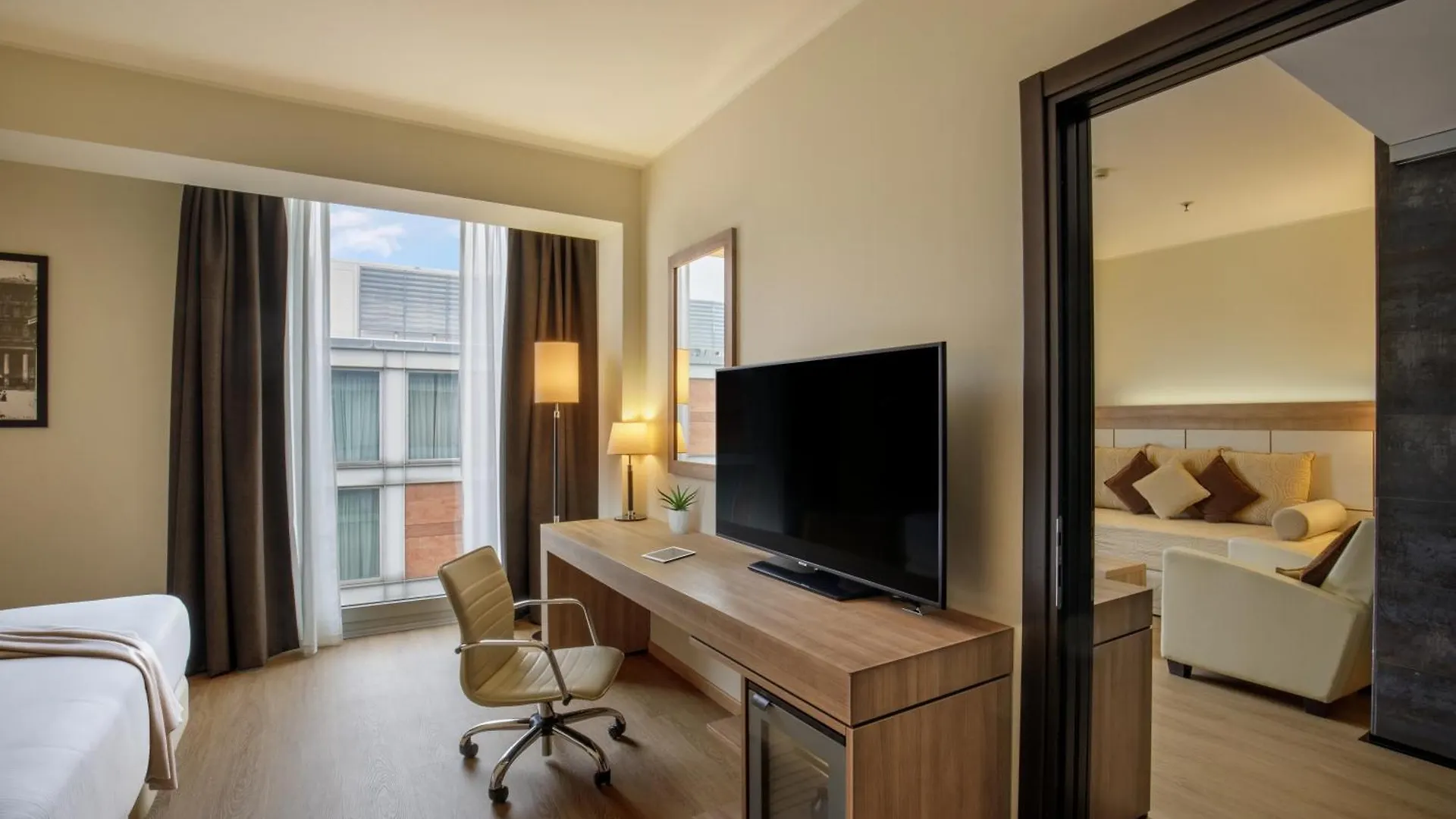 Doubletree By Hilton Milan Hotel Italy