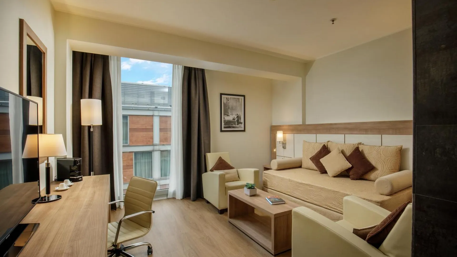 Hotel Doubletree By Hilton Milán