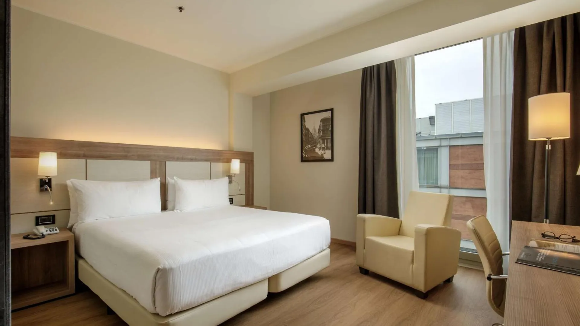 Hotel Doubletree By Hilton Milán