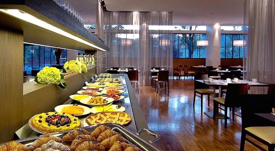 Hotel Doubletree By Hilton Milán